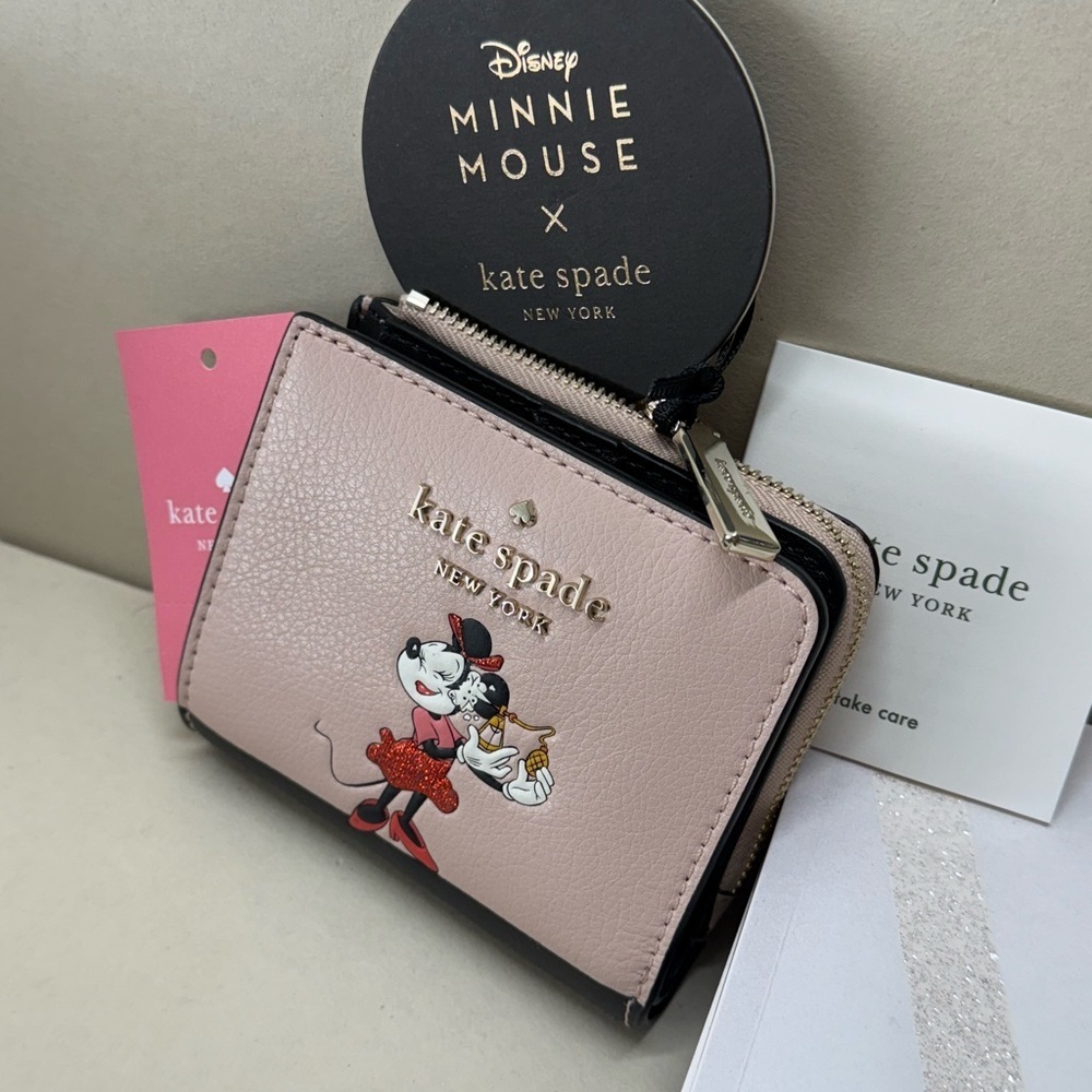 (new+tag) Kate Spade x Disney Minnie Mouse bifold wallet l-zip blush pink